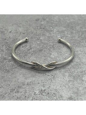 Tiffany & Co Infinity Calf Bangle Bracelet